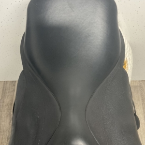 Harry Dabbs Puissance 16.5 jump saddle – product view 3