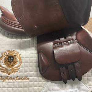 Harry Dabbs Avant 17.5 inch jump saddle – product view 7