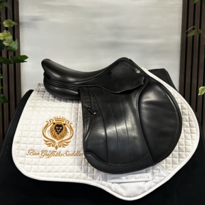 Equipe Special One 16.5 jump saddle – product view 2