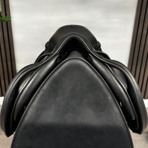 Equipe Special One 16.5 jump saddle – product view 4