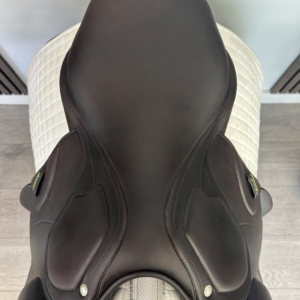 Amerigo CCUSA 17.5 brown jump saddle – product view 3