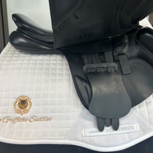Albion K2 Adjusta 17.5 saddle – product view 7