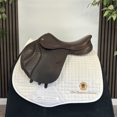 Fairfax MJP adjustable brown jump saddle
