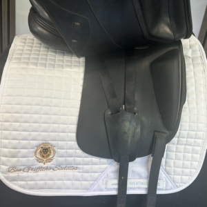 Amerigo DJ 17.5 inch medium dressage saddle – product view 7