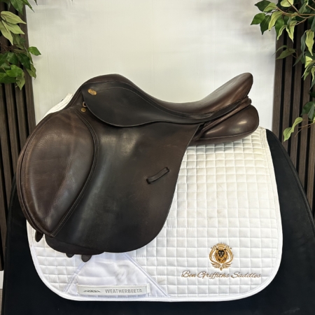 Fairfax 17-inch adjustable GP saddle – FullSizeRender
