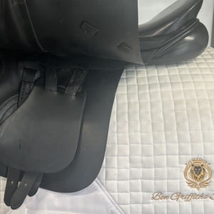 Albion K2 wide black GP saddle – product view 6