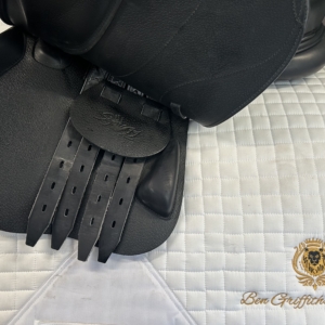 Equipe Synergy Special jump saddle – product view 2