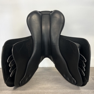 Equipe Synergy Special jump saddle – product view 8