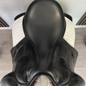 Prestige Venus K-New dressage saddle – product view 3