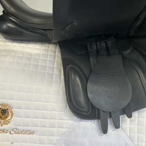 GFS XCH adjustable black jump saddle – product view 6