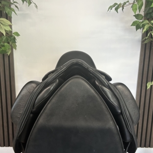 Fairfax Gareth Hughes dressage saddle – product view 4
